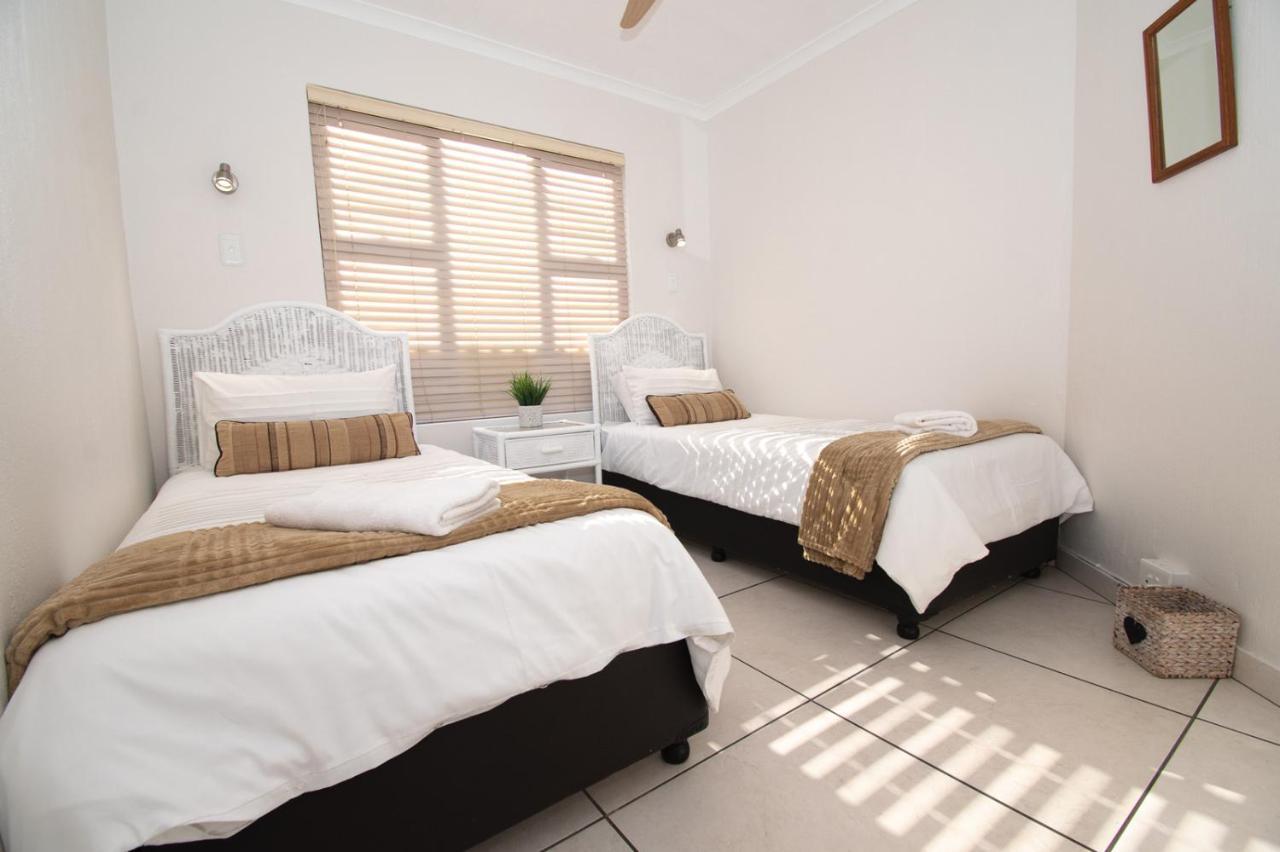 7 The Shades Umhlanga Rocks Leilighet Durban Eksteriør bilde